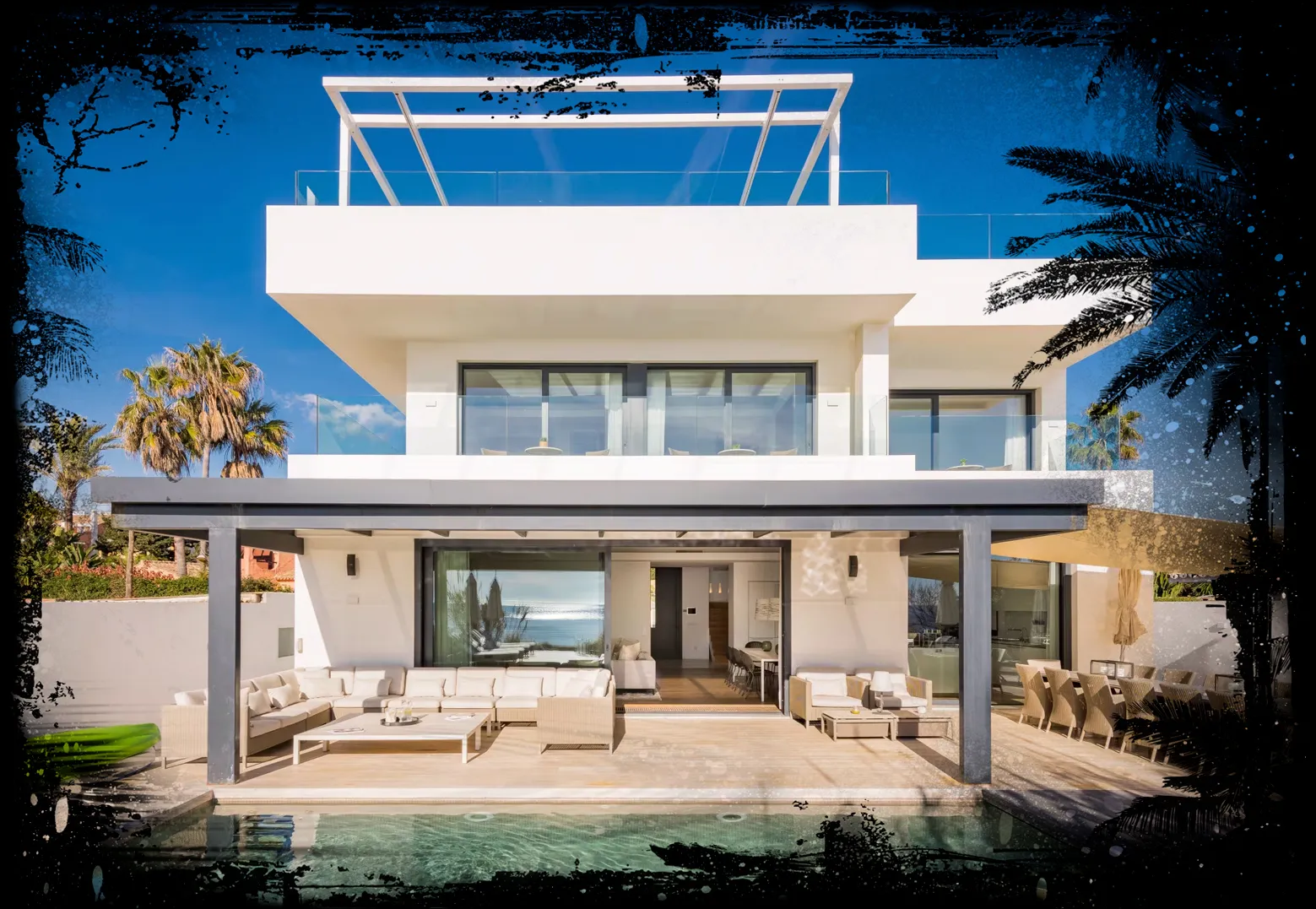 /images/luxury/villa-1.jpeg